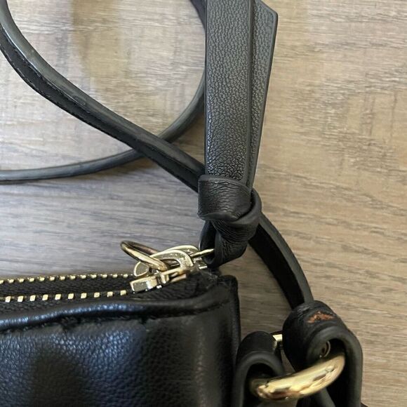 Old Navy two-zip Black and White Dotted Crossbody - Picture 5 of 5